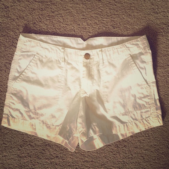 Old Navy Shorts - Picture 1 of 3